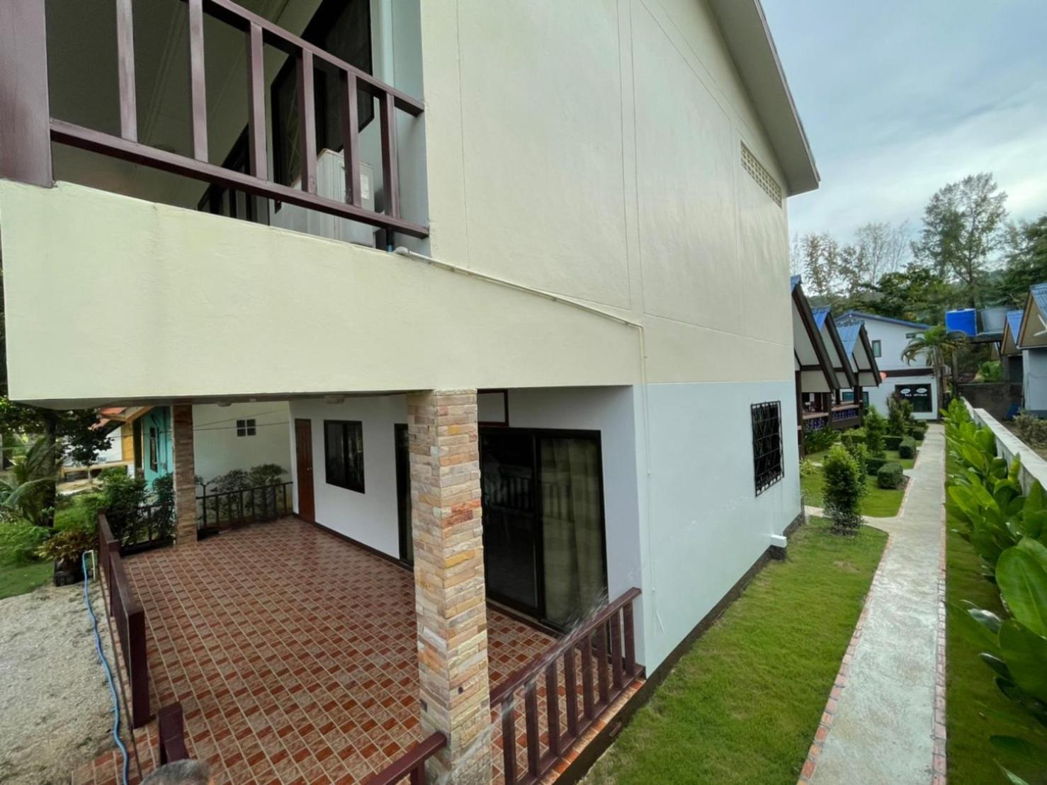 Lanta Arrow House Hotel Koh Lanta Exterior photo