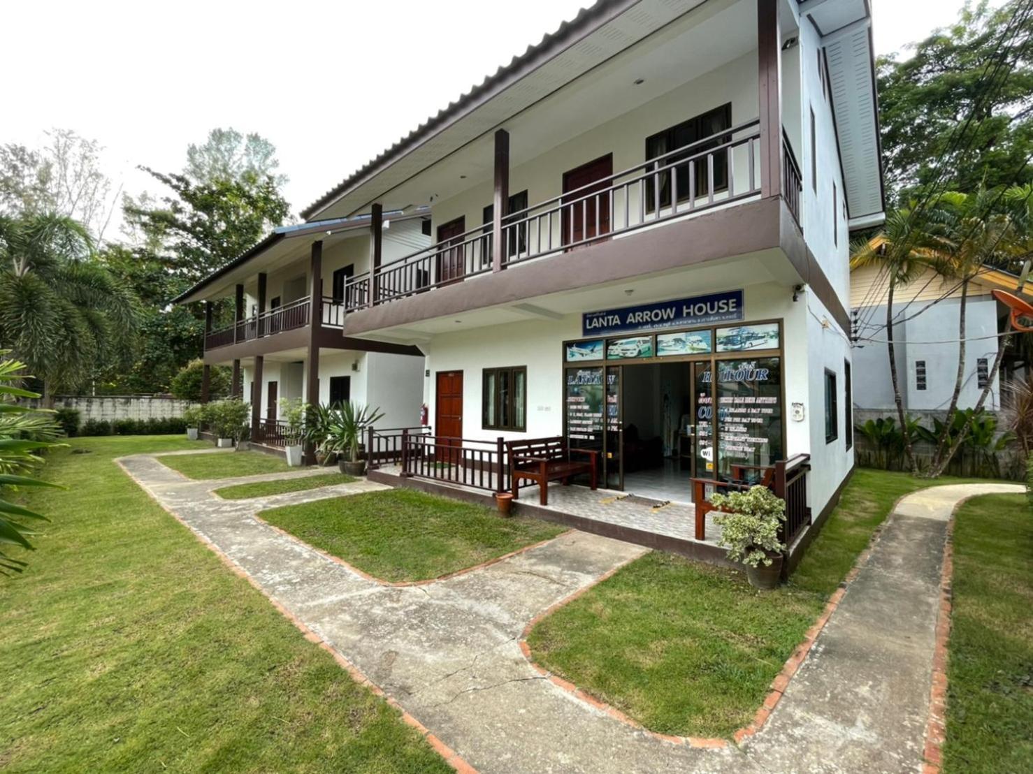 Lanta Arrow House Hotel Koh Lanta Exterior photo