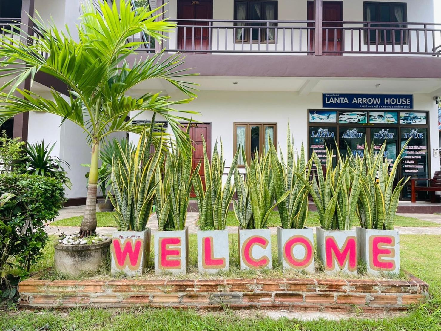 Lanta Arrow House Hotel Koh Lanta Exterior photo