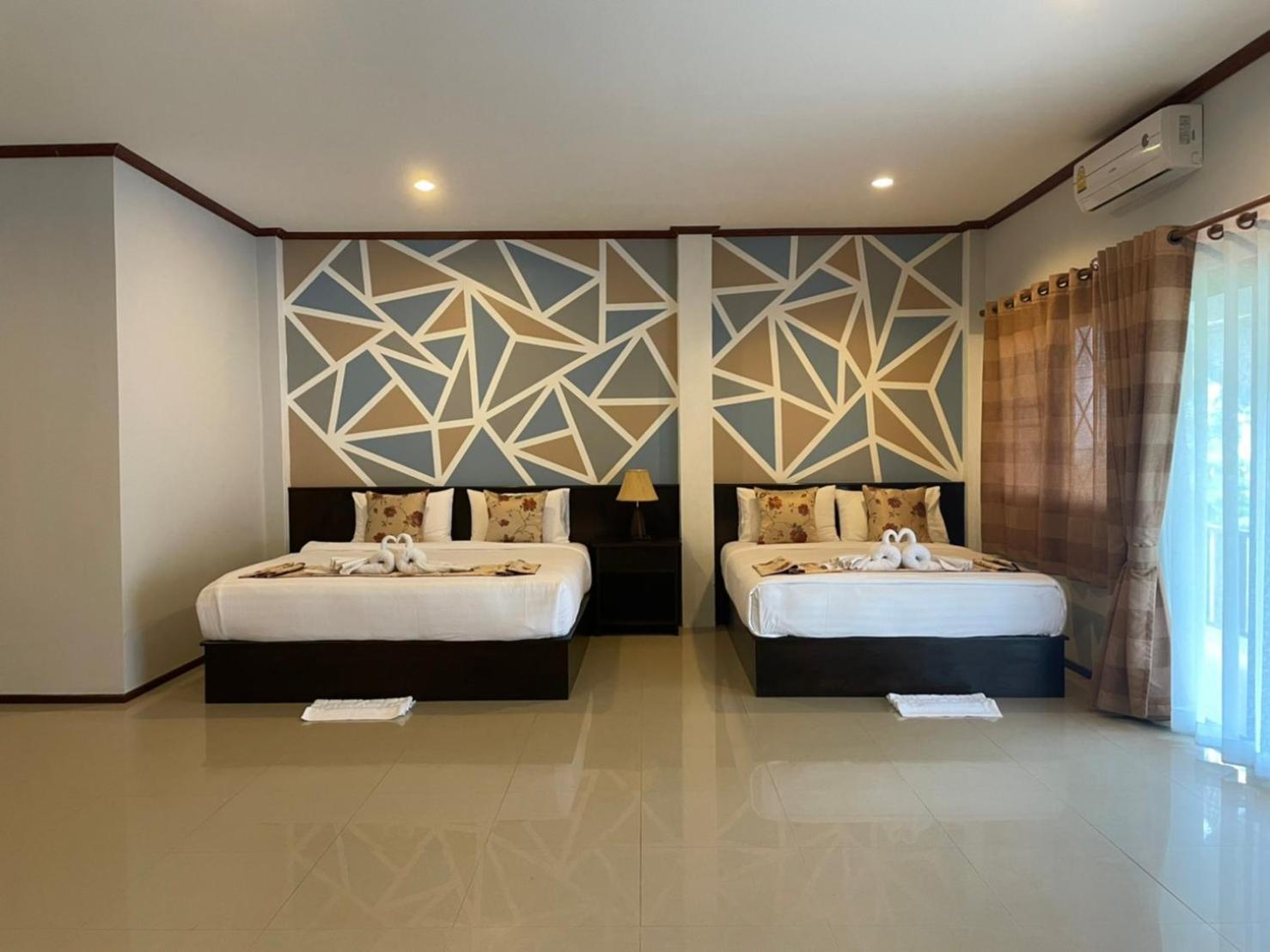 Lanta Arrow House Hotel Koh Lanta Exterior photo